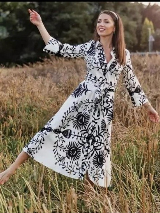 Zara Dresses & Skirts - Zara Black & Off White Graphic Botanical Motif Midi Dress
